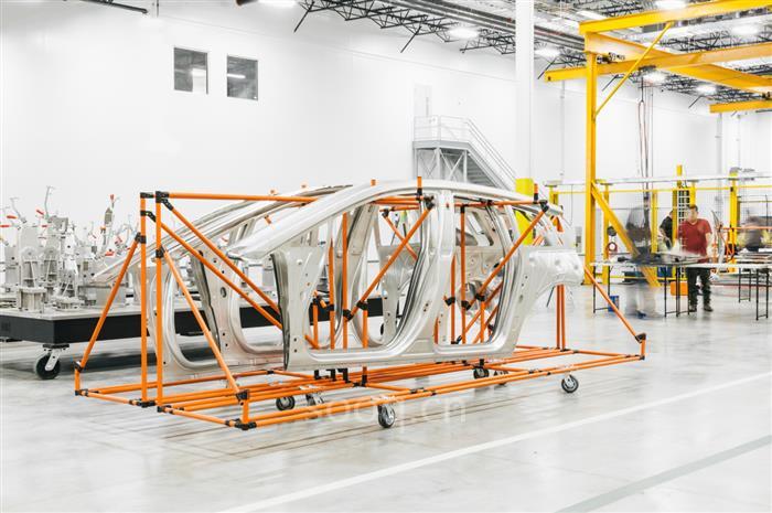 FF 91首台白车身,FF汉福德工厂