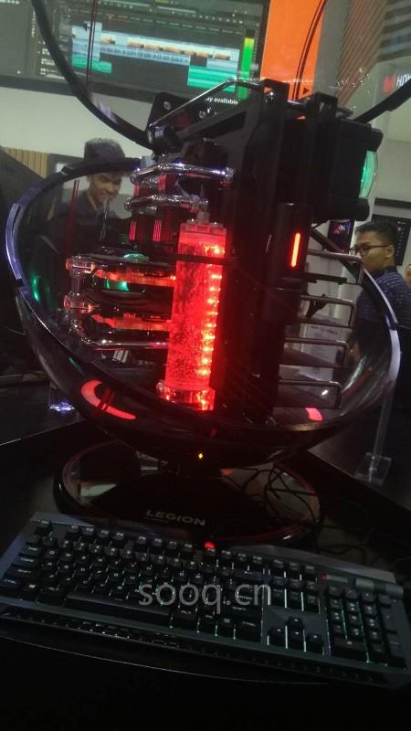 CES首日:汽车厂商“争奇斗艳”拼智能 健康检测机器人受热捧